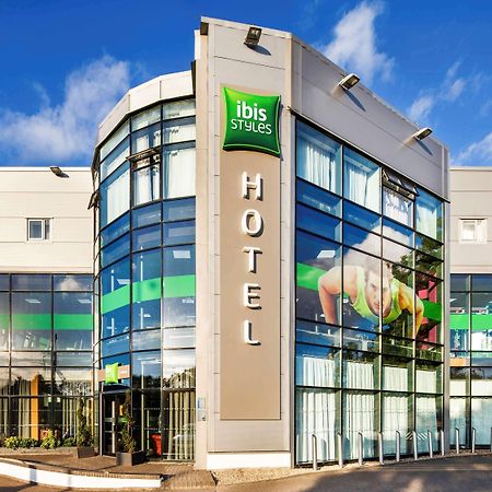 Ibis Styles Birmingham Oldbury Hotel Oldbury  Bagian luar foto